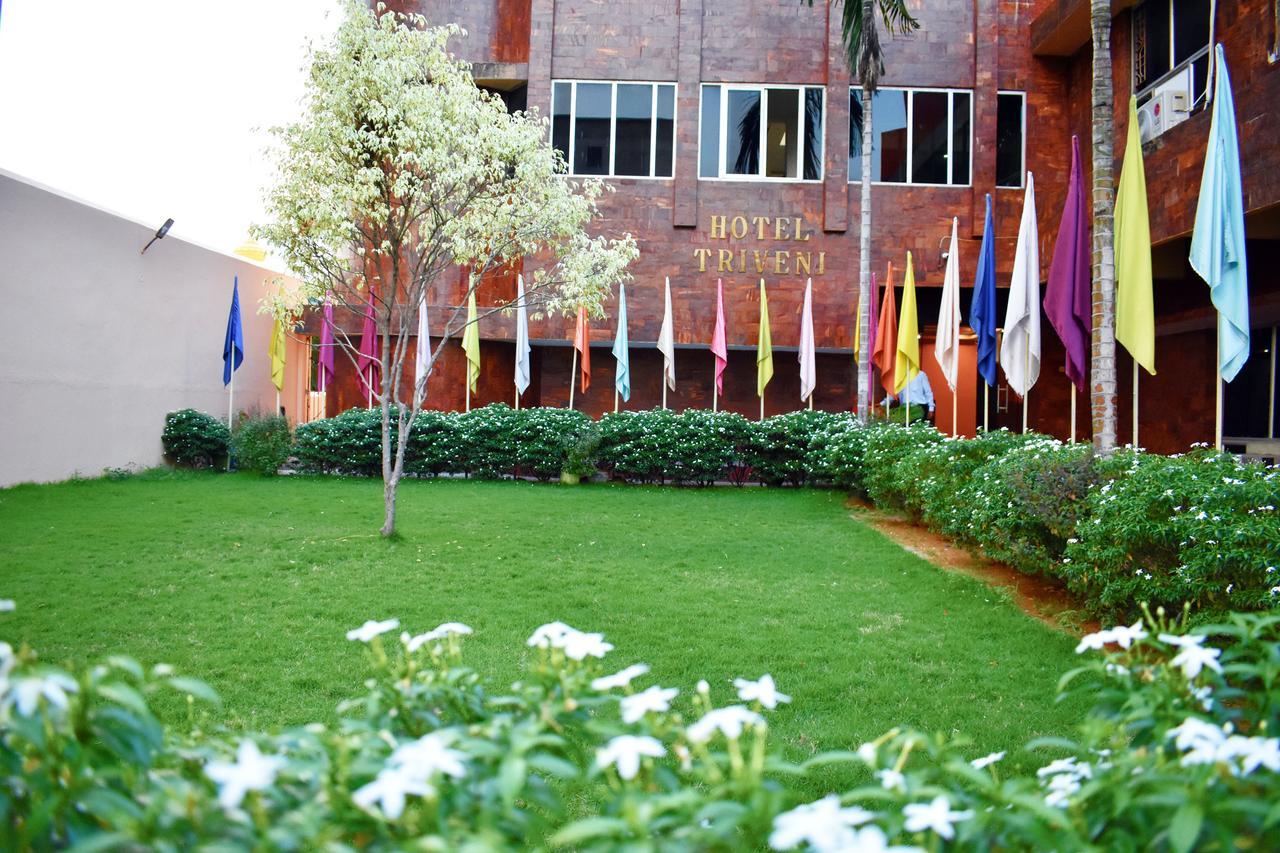 Hotel Triveni Balangir Exterior foto