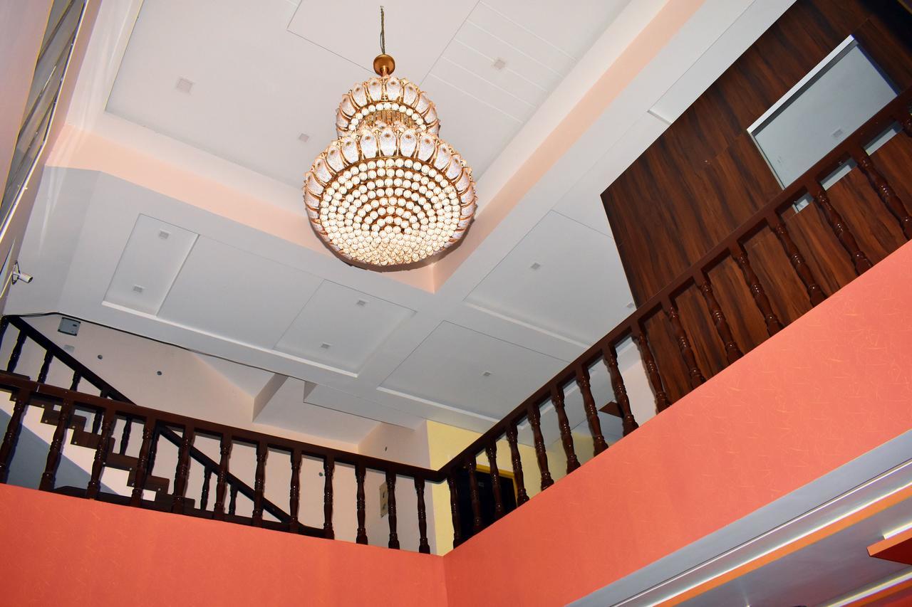 Hotel Triveni Balangir Exterior foto
